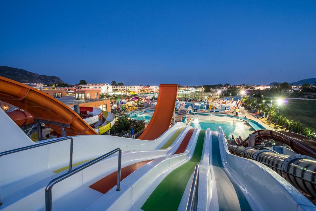 Caretta Hotel&waterpark Hotell Kalamákion