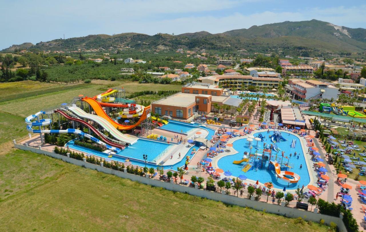 Caretta Hotel&waterpark Kalamákion