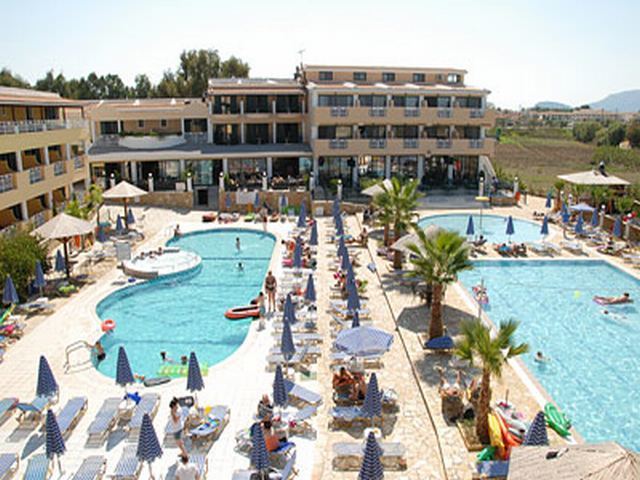 Caretta & Waterpark Hotel 4*